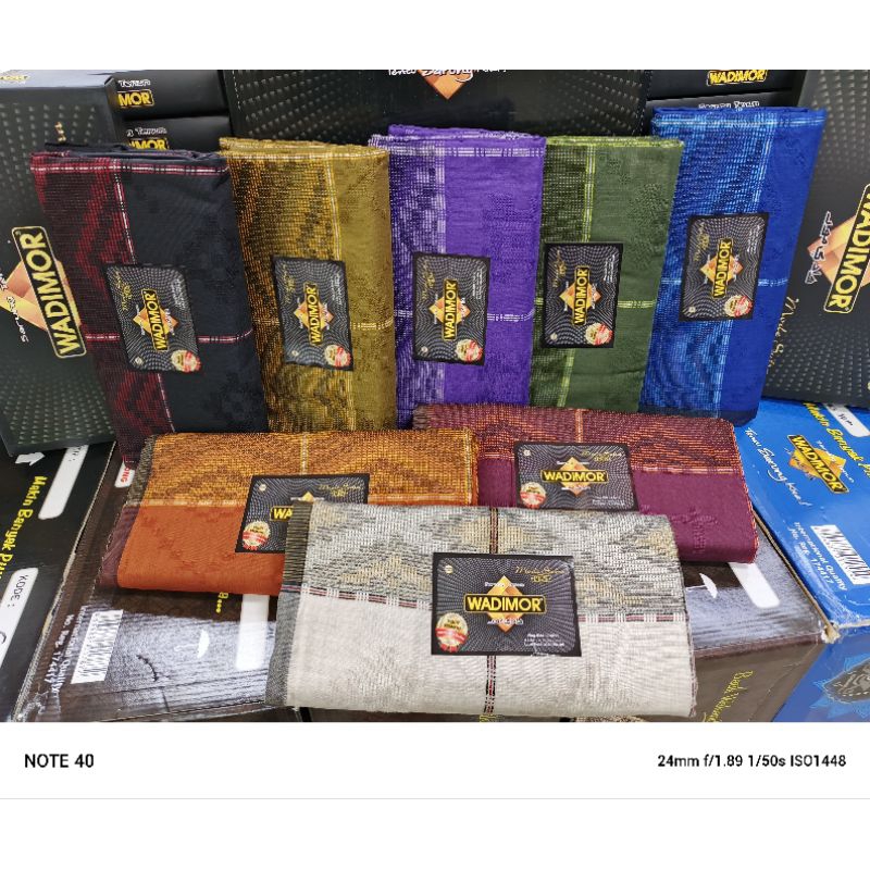BARAZAKY JAYA Sarung Wadimor Pen Motif Songket Timbul Mode Sutra