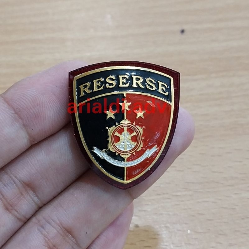 PIN RESERSE POLRI MAGNET pin polri reserse magnet lapis acrylic