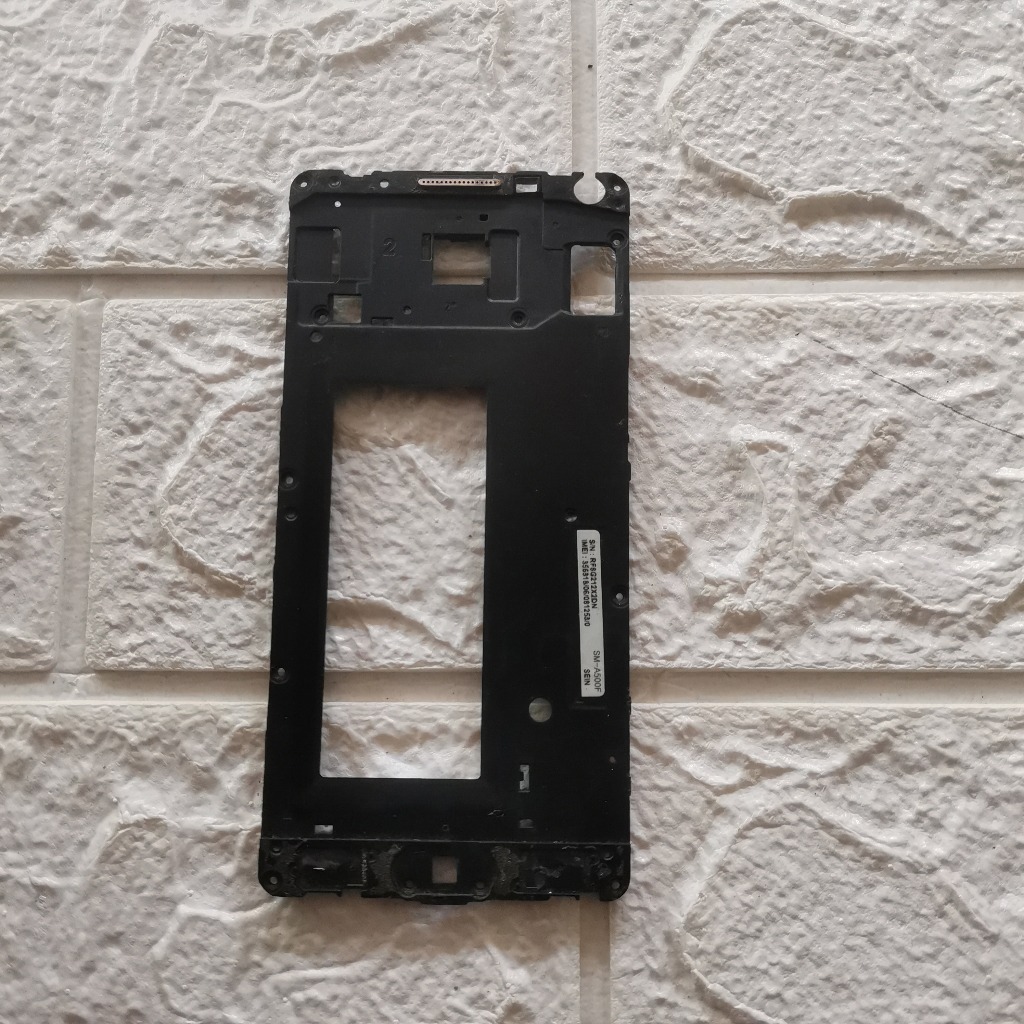 Frame Samsung A5  - A500F 2015 Tatakan LCD Original Copotan - Dudukan Layar HP