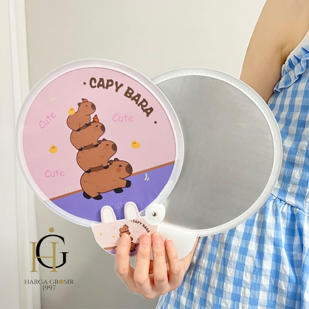 

KIPAS LIPAT BULAT FOLDABLE CAPYBARA Mini Fan Lucu Mungil Simple CAPPYBARA KAPIBARA
