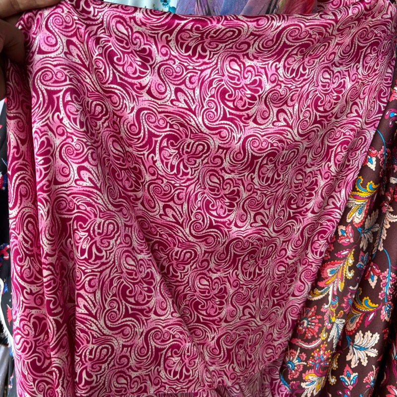 kain satin silk motif premium - kain satin sutra Motif Premium - kain satin silk super - kain bahan 