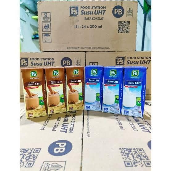 

Food Station Susu Coklat dan Putih Food Station Milk 200 ml 1 Karton 24 pcs