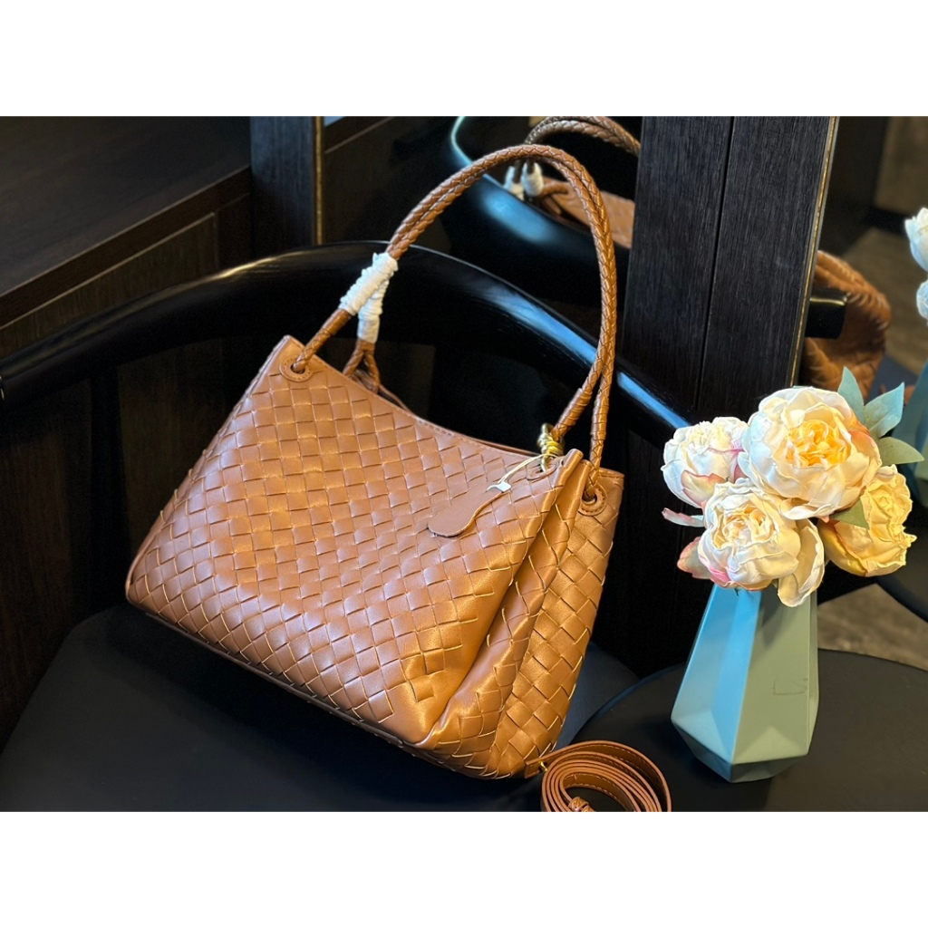 nwe bv bag Andiamo woven tote bag