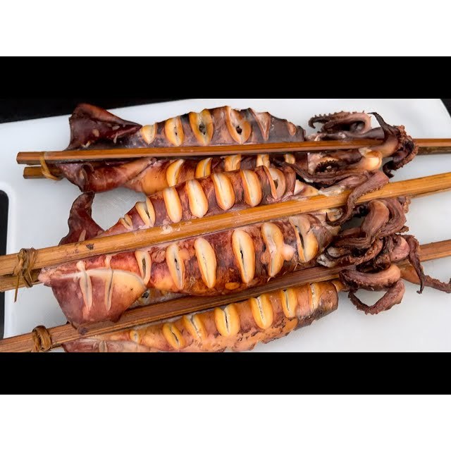 

CUMI ASAP KERING FROZEN ISI 2 / CUMI PANGGANG ASAP