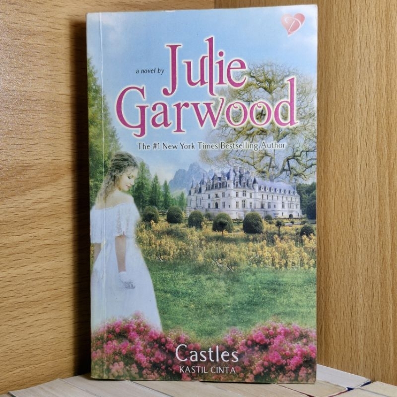 Preloved Novel Julie Garwood Castles Kastil Cinta Historical Romance Terjemahan Indonesia