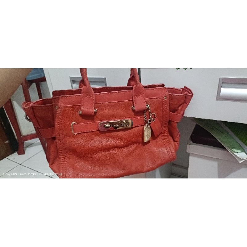 Coach Swagger preloved