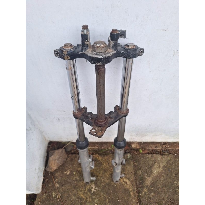 SKOK DEPAN GL 100 ORIGINAL COPOTAN MOTOR