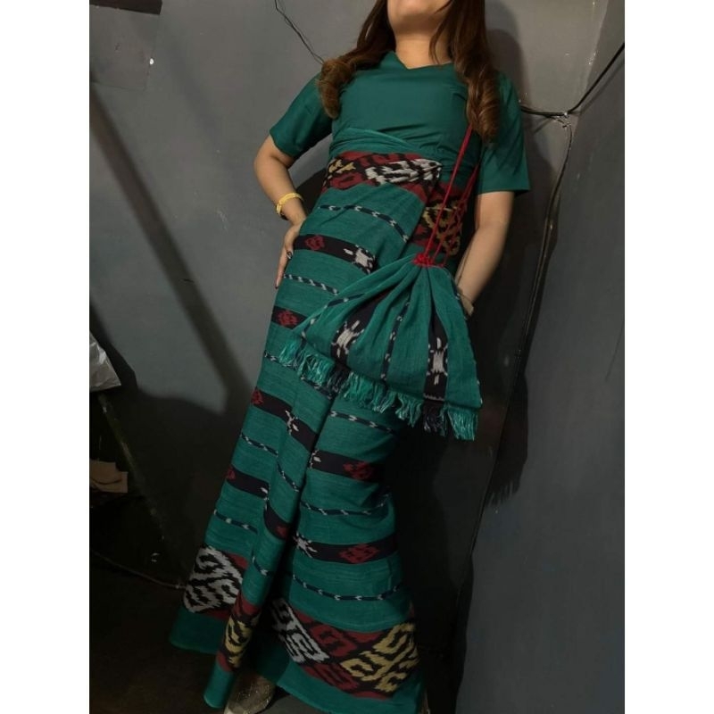 [Baju+Sarung Blanket+Tas Sepuk] - Setelan Wanita Adat Toraja Ntt Tenun Asli Jepara