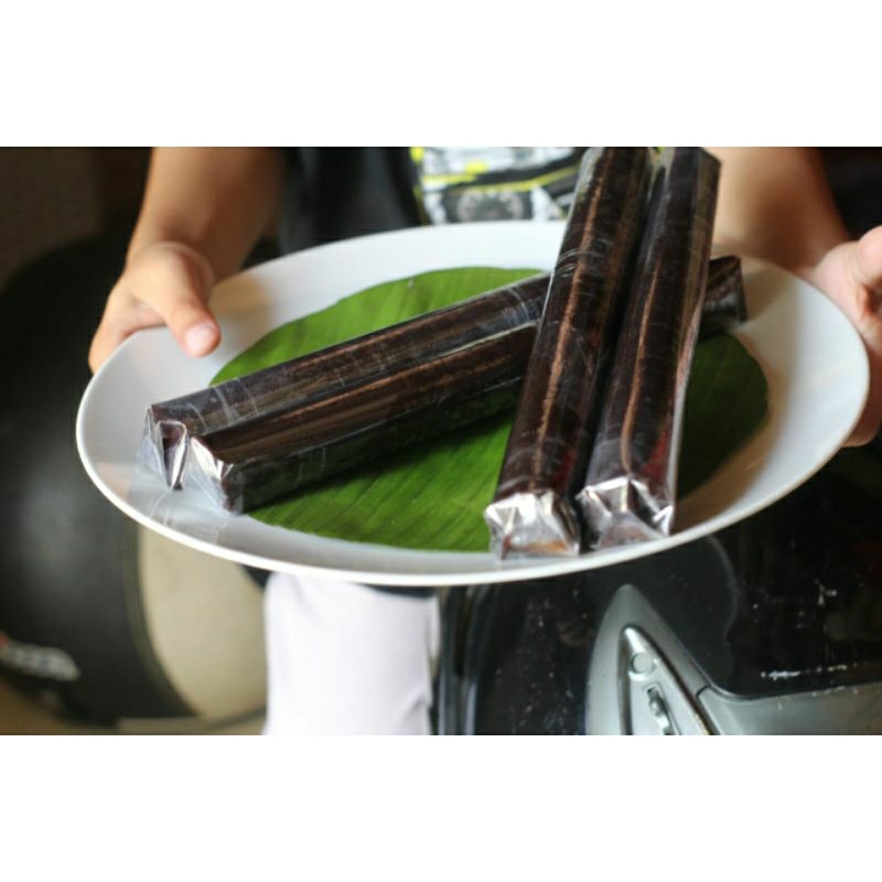 

Dodol ketan hitam Halal Tradisional Asli Khas Betawi 125 gr