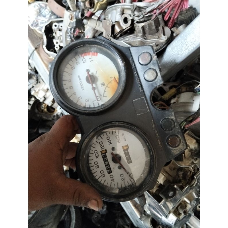 sepidometer motor Honda Mega pro