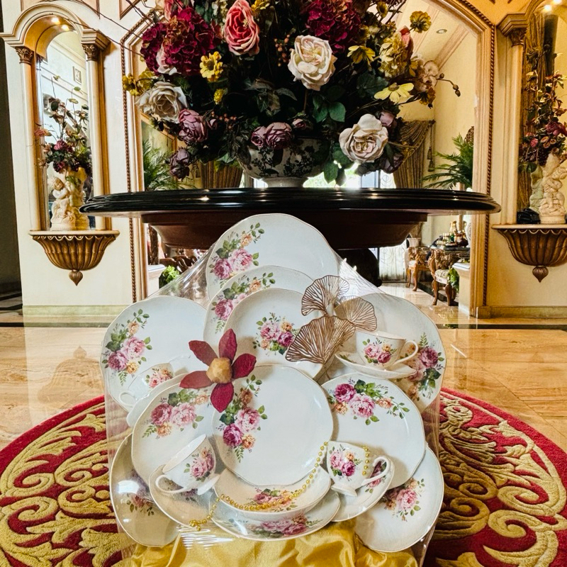 Hampers Parcel Dinner Set Saint James La Vie Est Belle Mewah Cantik