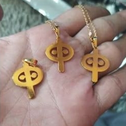 Kalung Laomu Laumu Muzi Buddha Maitreya Lapis Emas