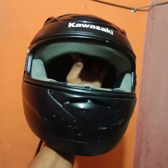 helm fullface kawasaki bekas