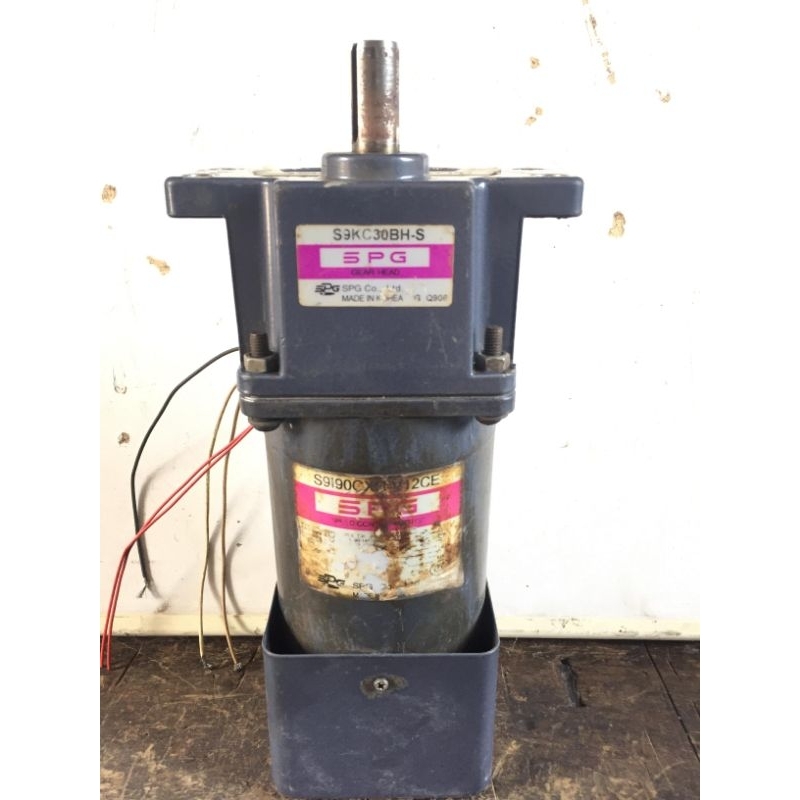 Motor AC Gearbox SPG 220V. 90W. Ratio 1:30