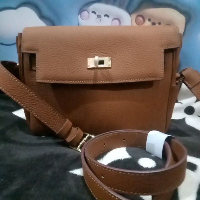 PL tas H*rmes kellyMassanger camel