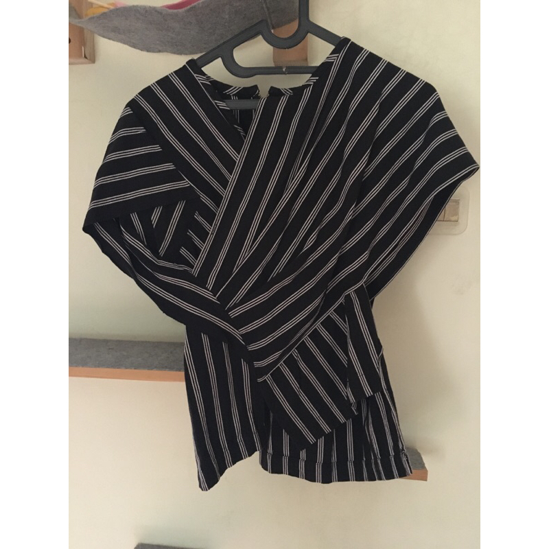 LULU LUTFI LABIBI atasan