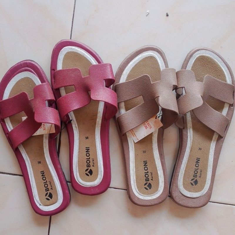 Boloni Aurel sandal wanita