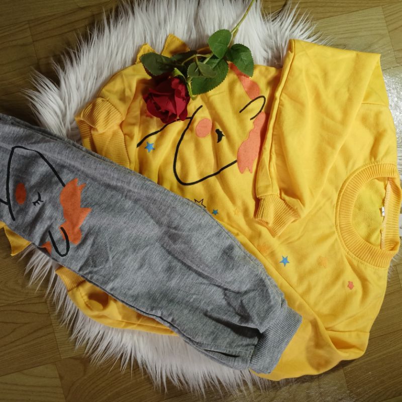 [preloved] setelan unicorn wanita warna kuning atasan & celana tanpa pemakaian