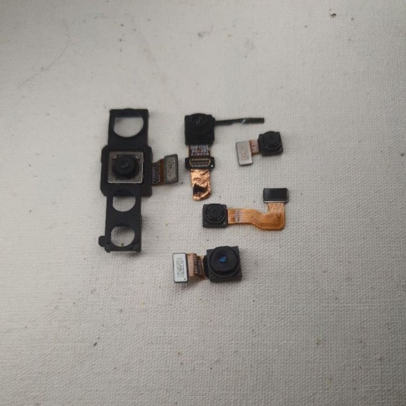 Kamera depan belakang Realme 5 i