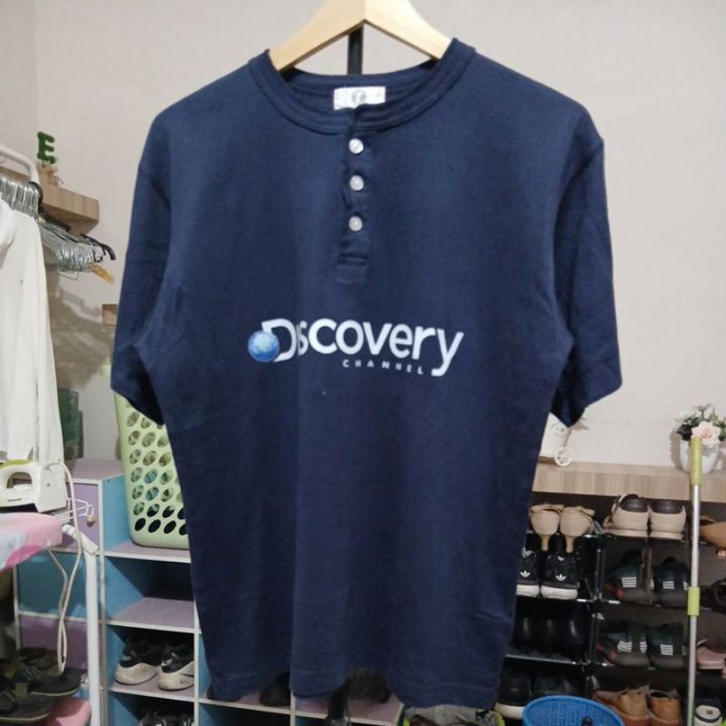 Kaos katun tebal DISCOVERY second brand Original navy pekat size L ld 108 P 65 mulus no minus