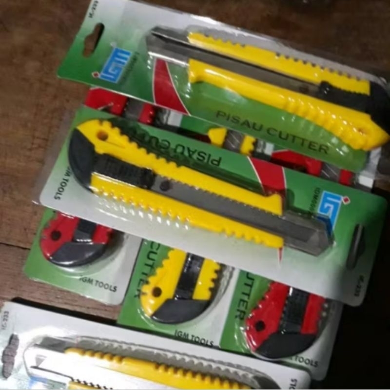 

Termurah Pisau Cutter tajam kuat free 1 mata pisau merc vico dan IgM pemotong PVC kertas dan gipsum