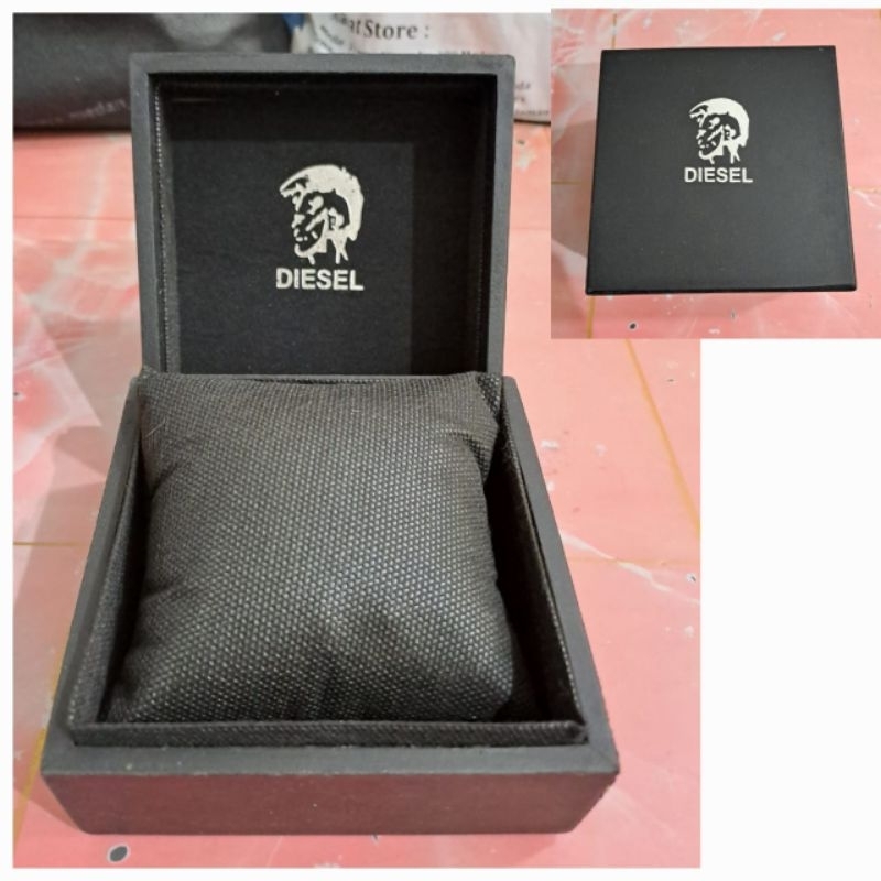 Kotak Jam Tangan Diesel - Box Kayu jam Tangan