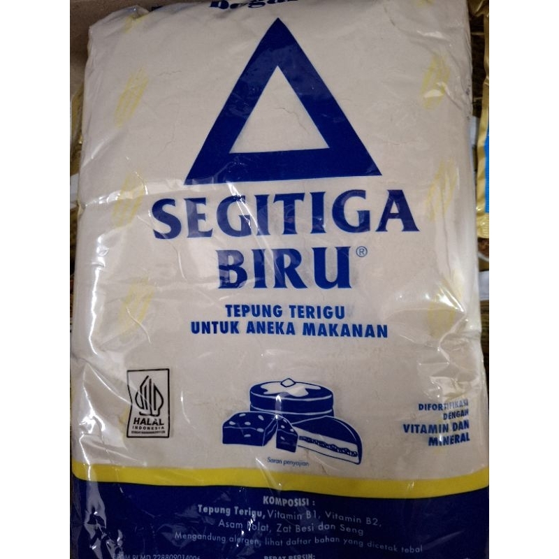 

Tepung Segitiga 1kg