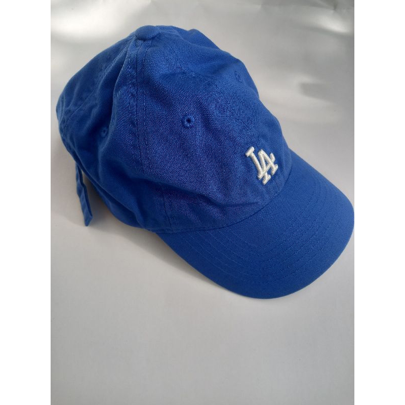 Topi MLB LA Warna Biru dan Putih