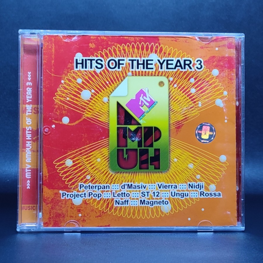CD MTV AMPUH HITS OF THE YEAR VOL 3 PETERPAN SAMSONS NAFF KAHITNA SEURIEUS