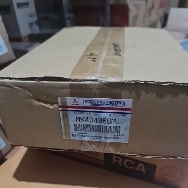 SPION CANTER ORIGINAL MK404968M