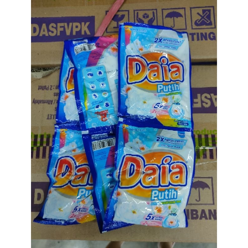 Detergen Bubuk Daia Putih Sachet (1 Renceng)