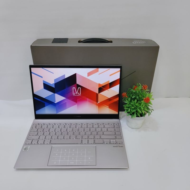 Asus Zenbook UX325JA Intel Core i5-1035G1 Ram 8/512GB SSD Fullset Mulus