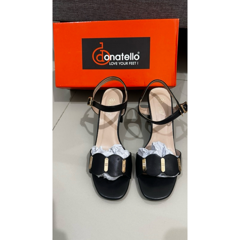 preloved heels donatello