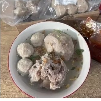 

bakso umay 1 porsi ( Urat)