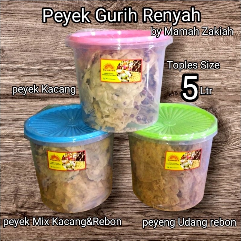 

Peyek Gurih dan Renyah Halal Homemade by Mamah Zakiah