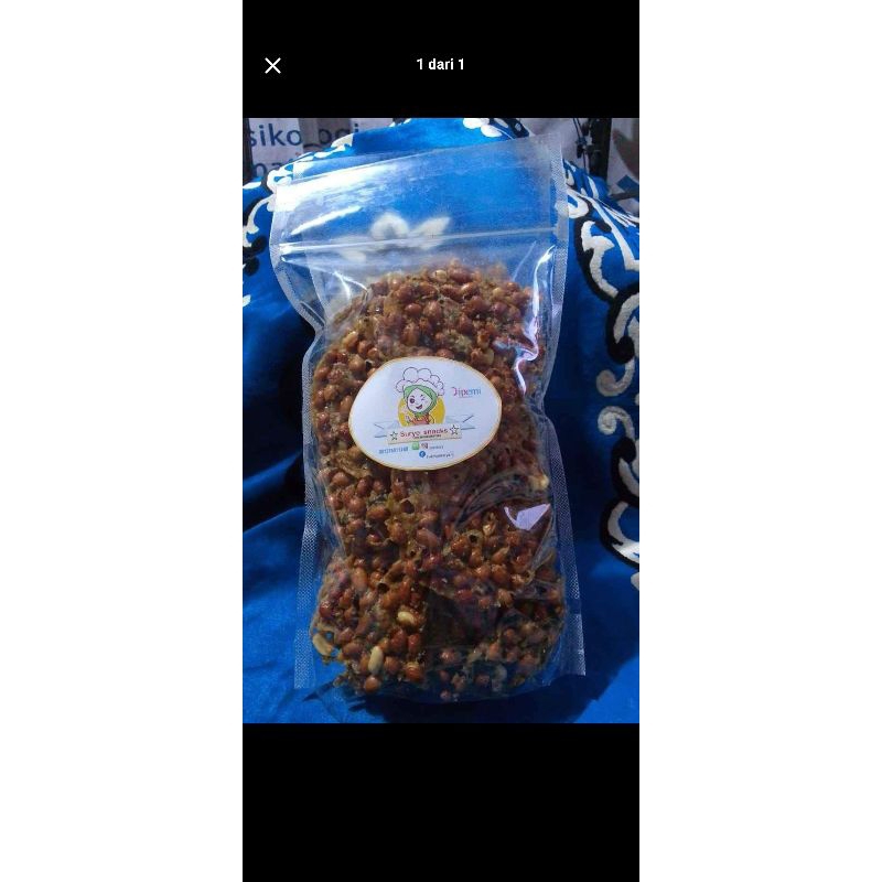 

peyek kacang tanah