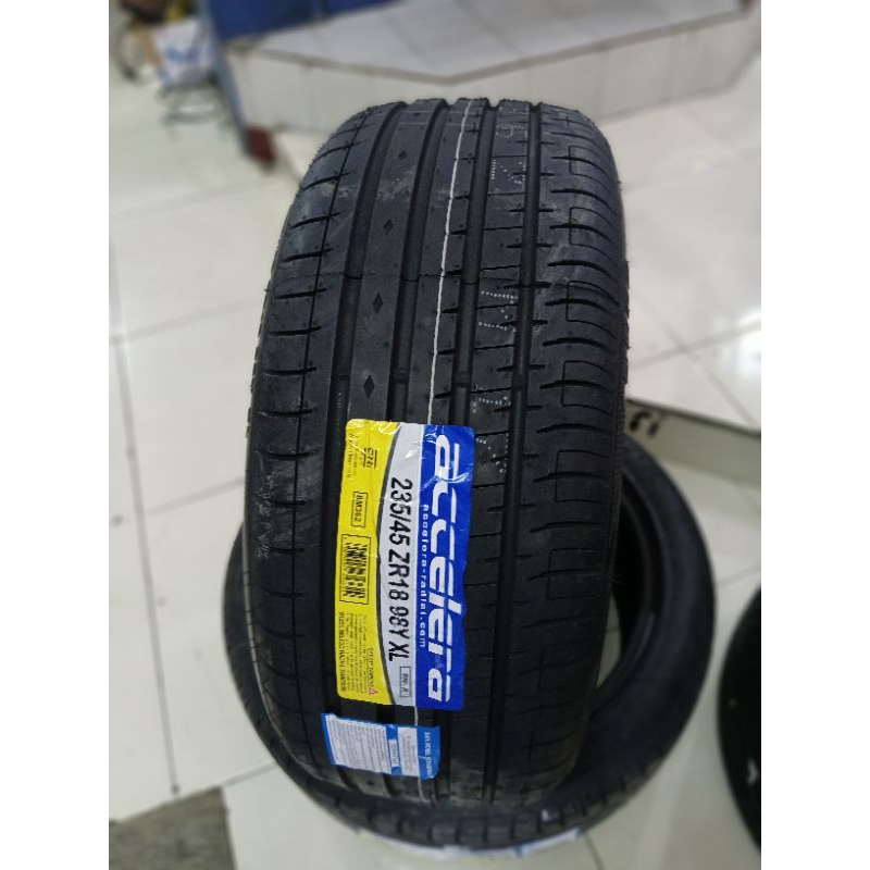 Ban mobil ukuran 235 45 r18 Accelera PHI-R produksi terbaru 235/45 r18