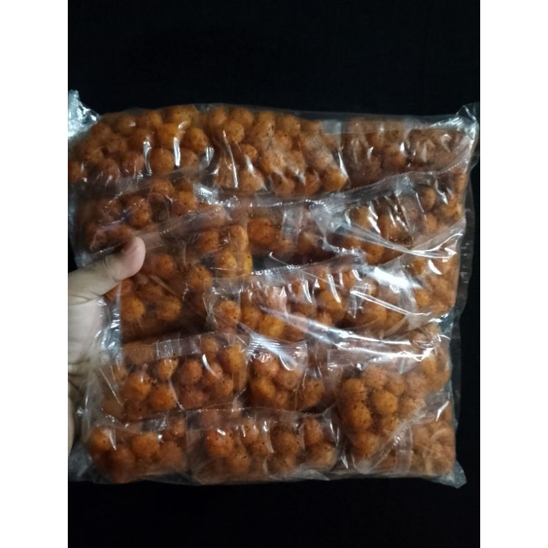 

1 Pack Snack Bola Pedas Asin Gurih Isi 15 Pcs