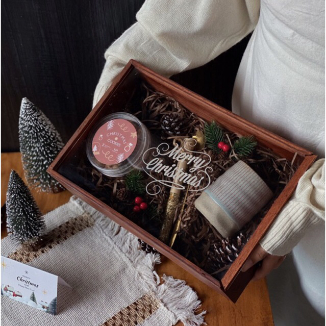 

HAMPERS NATAL | KADO NATAL | Hampers Gift Natal | Kado Hampers Natal | Hampers Christmas Aesthetic