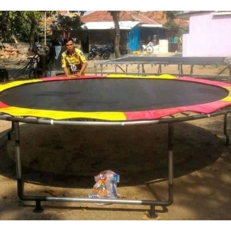 matras trampolin bulat