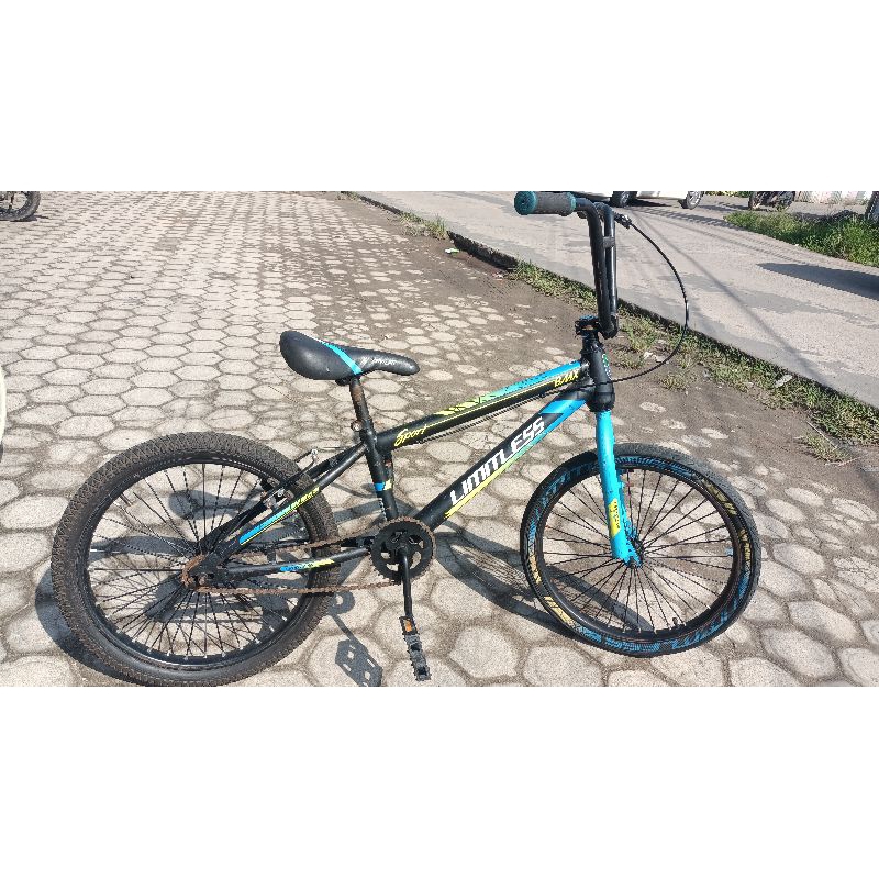 SEPEDA BMX 20" bekas
