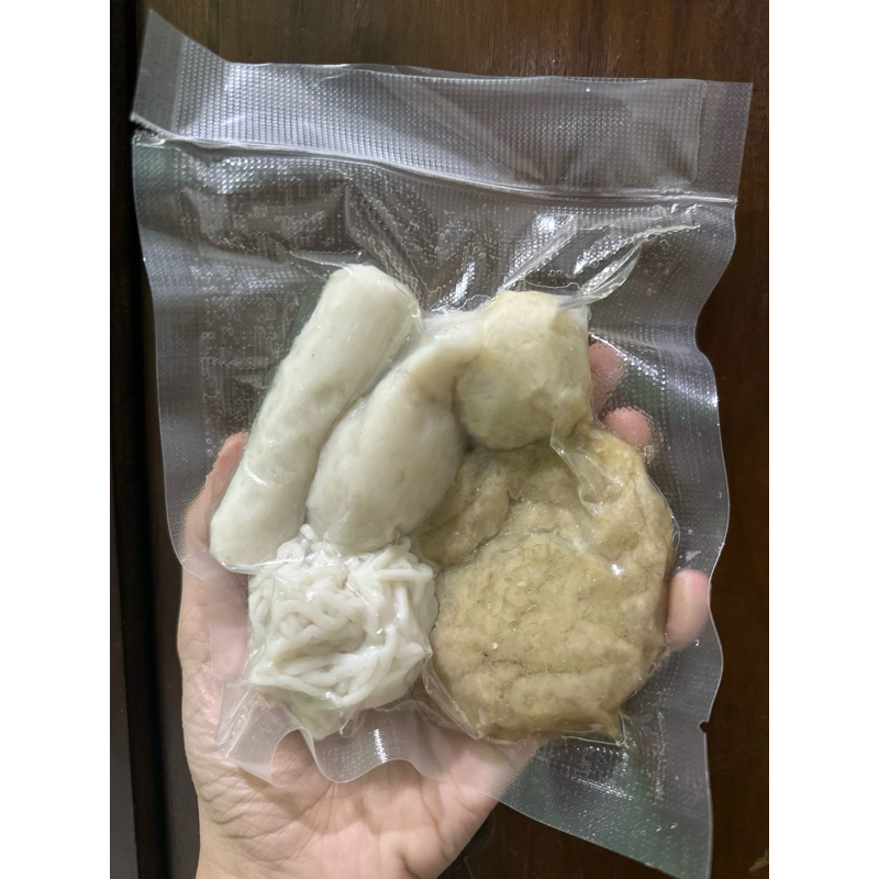 

Pempek Cendana Mix 5pcs Ikan Tenggiri