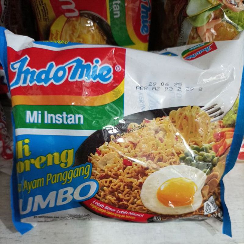 

Mie Instan - Indomie Mie Goreng Jumbo rasa Ayam Panggang
