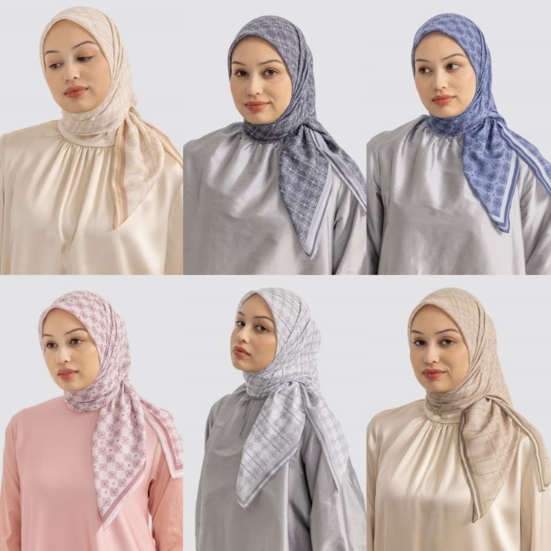 RM‼️ESHAL SCARF by RIAMIRANDA : Monogram