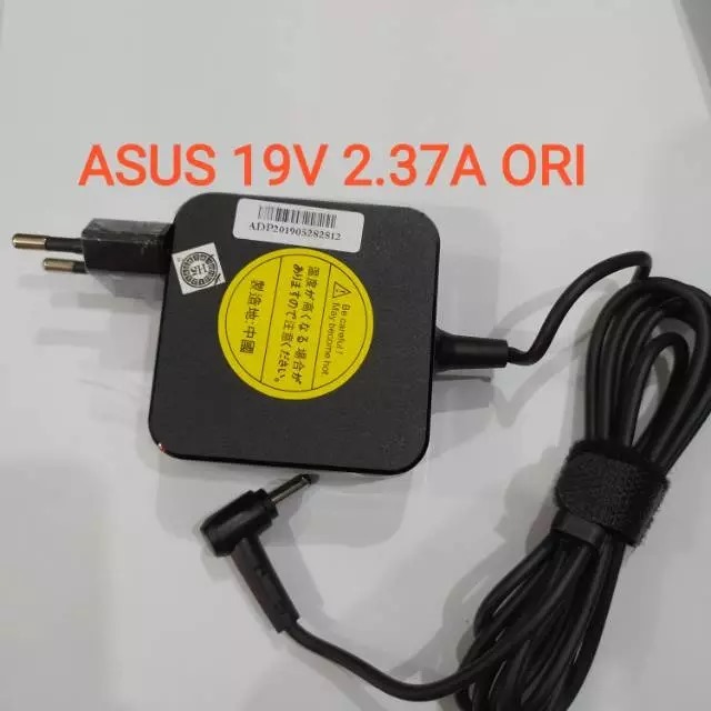 ADAPTOR / CHARGER LAPTOP ASUS 19V 2.37A ORI