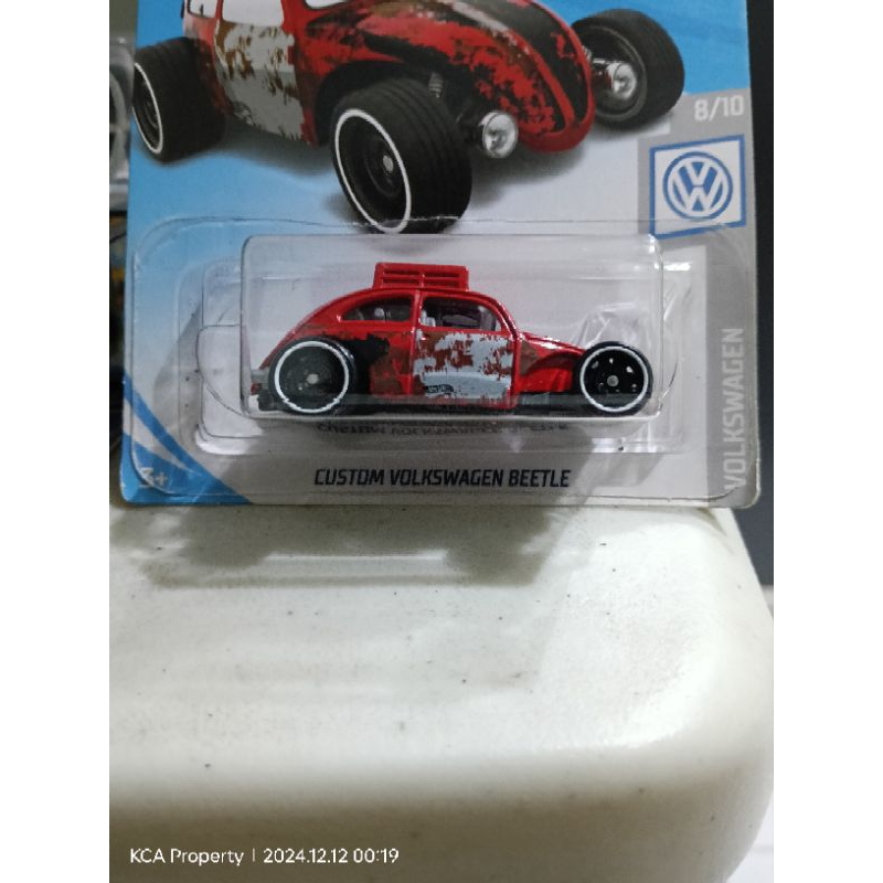 Hot Wheels Custom Volkswagen Beetle Red