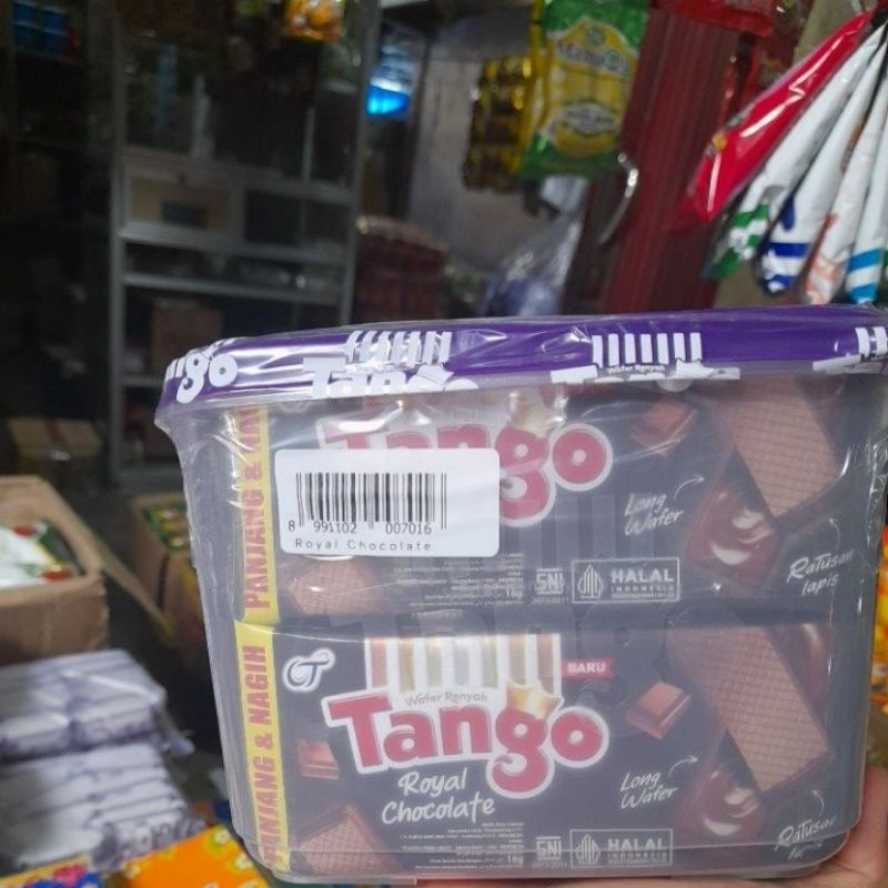 

TANGO ROYAL CHOCOLATE / WAFER RASA COKELAT / 1 PACK isi 20pcsx16g