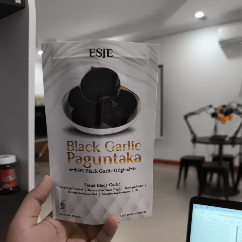

ESJE Black Garlic Paguntaka Kasiat, membantu mengurangi kolestrerol