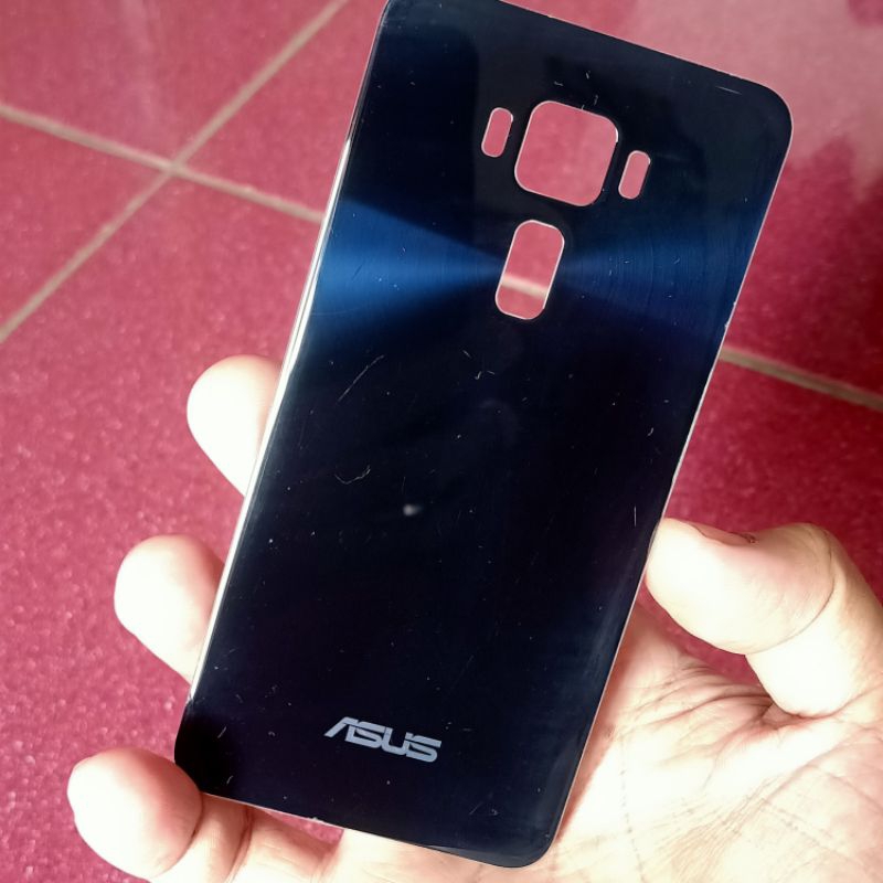 Backdoor Tutup belakang Asus Zenfone 3 5,2 inchi ZE520KL Z017DB Bekas Copotan