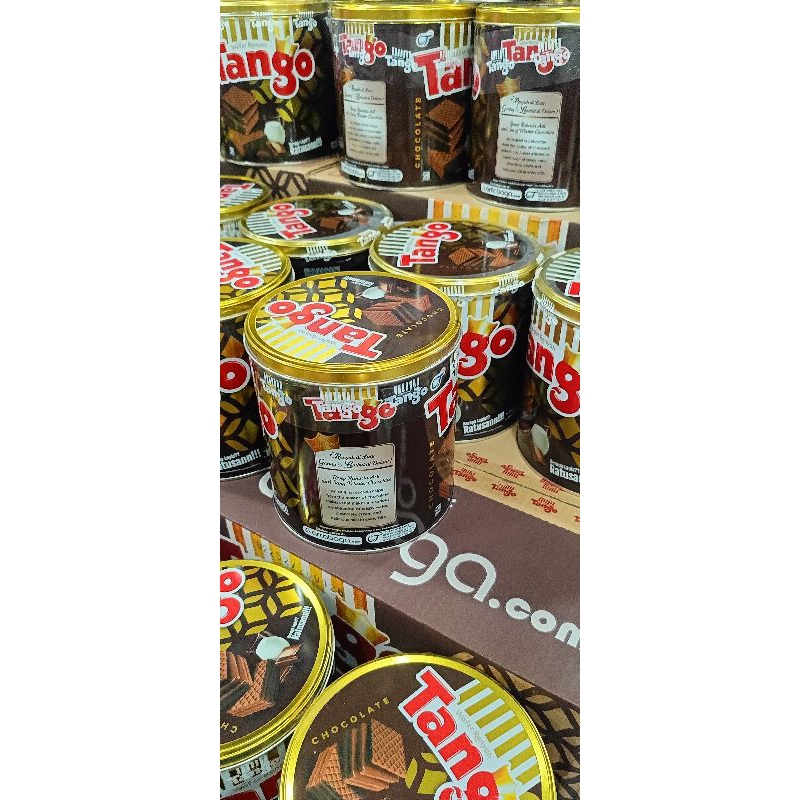 

WAFER TANGO KALENG COKLAT